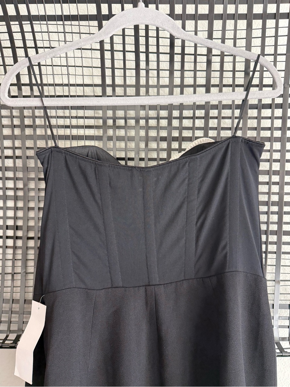 Helsi Kaia Floral Appliqué Strapless Midi Dress - Picture 10 of 11